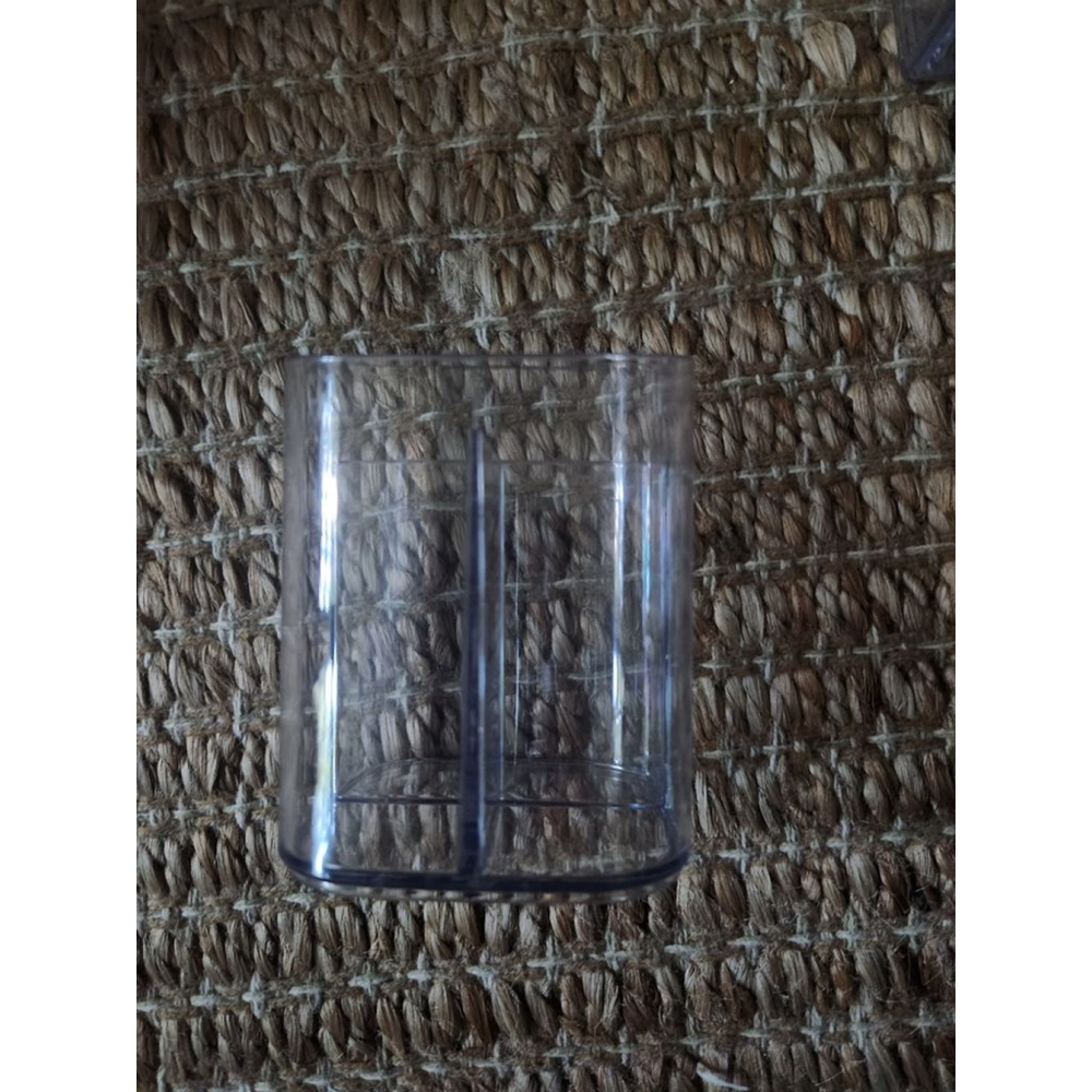 Seven Piece Unbranded Clear Acrylic Makeup Organizers/Storage One Size - Picture 6 of 10